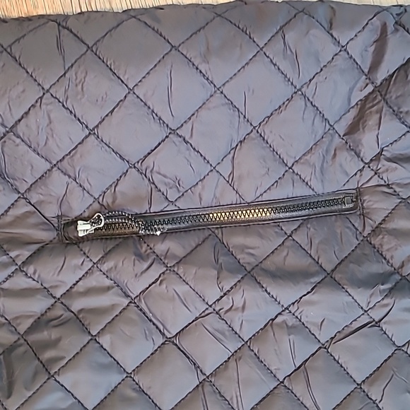 ST. JOHN'S BAY BRAND MEN'S BLACK AND GREEN WINTER HOODED COAT SIZE XL - Picture 6 of 17